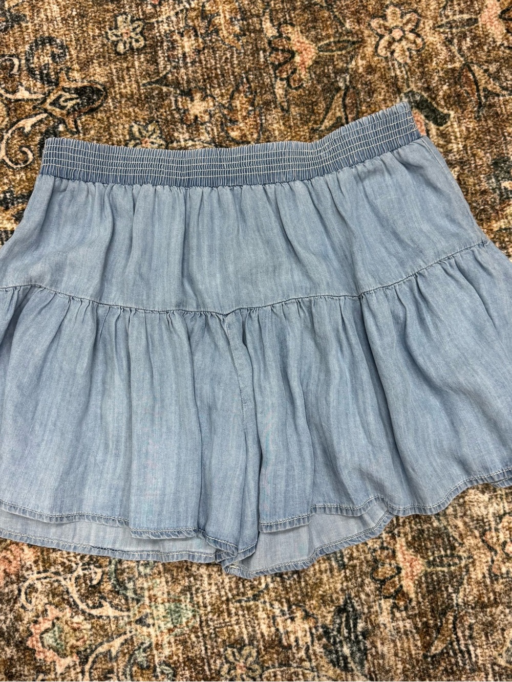 Sneak Peek 100% Tencel Chambray Tiered Pull On Shorts Blue Style SP-S6817L
